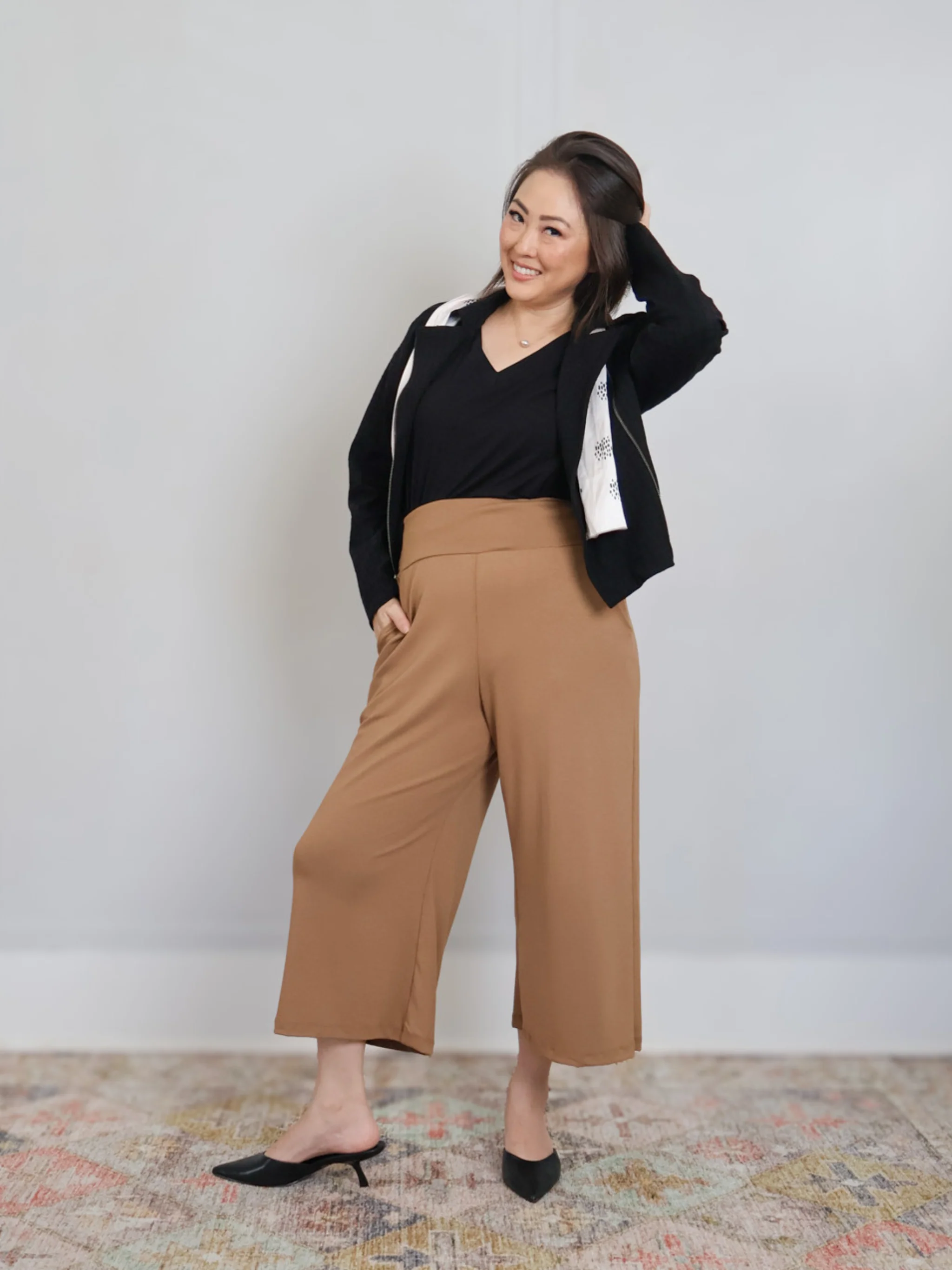 Ava Top - Black Rayon Jersey - Image 5